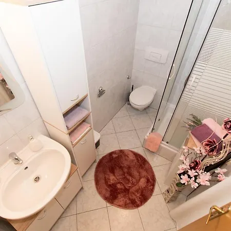 Apartment Slave - Sea View *